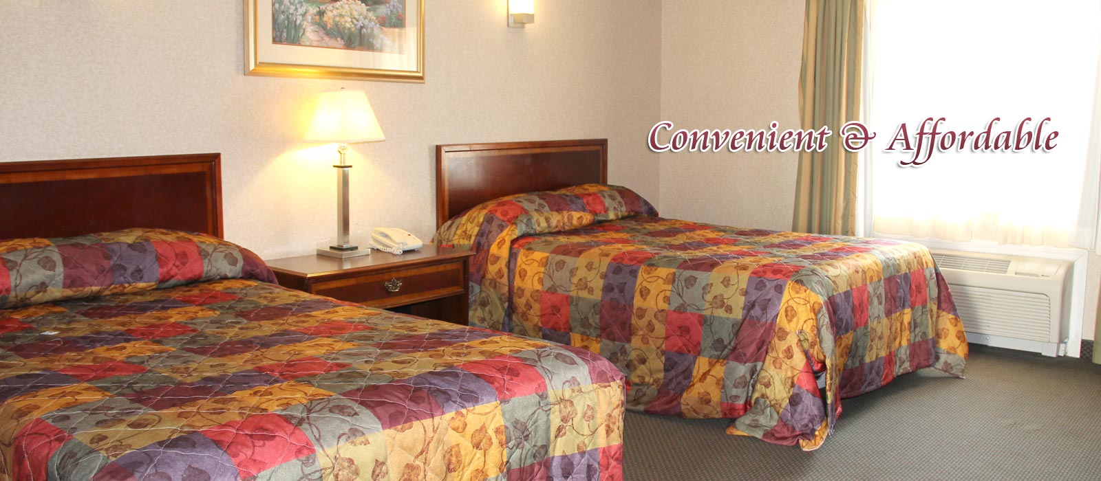 Hotel Vicenza room interior with two beds